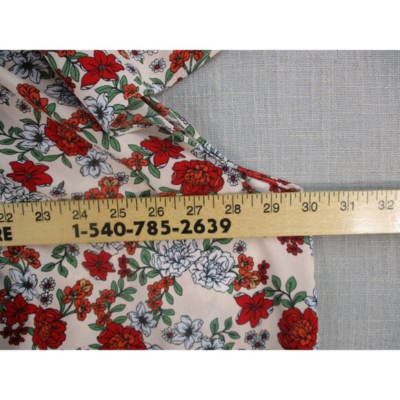 Lauren Conrad Womens Plus Size - 2X Floral Print Blouse Red White Green On Beige - Picture 5 of 10